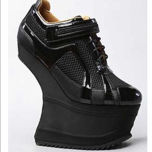 RARE Platform Jefferey Campbell